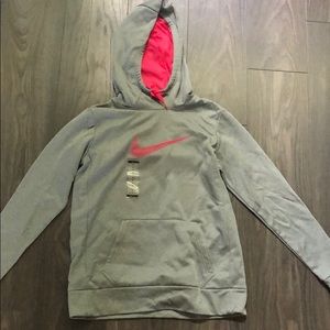 Women’s Nike Dri-Fit sweat shirt